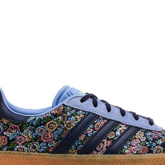 Adidas gazelle j
London floral embroidery 
Brand new - Picture 12 of 13